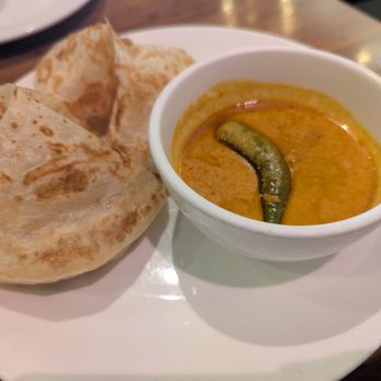 Ipoh Kopitiam - Roti Canai - Malaysian Near Me - Alhambra, California