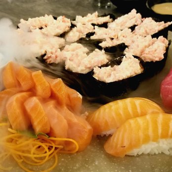 Taiyo - Very cool presentation with the dry ice. The submarine sushi was amazing and the salmon sashimi tasty and fresh. - Japanese Near Me - Montreal, Quebec