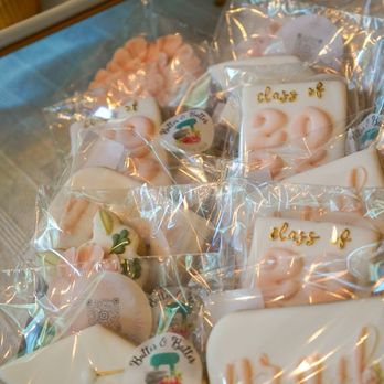 Butter & Batter Cookie Bar - Grad cookies! - Desserts Near Me
