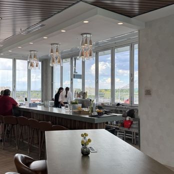 Element by Westin Albuquerque Uptown - Bar. - Hotels Near Me - Albuquerque, New Mexico