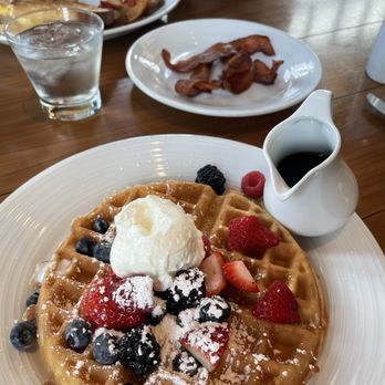 the C restaurant + bar - Belgium Waffle with fresh fruit. - Seafood Near Me - Monterey, California