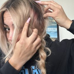 Terrible red hair left in between the blonde
