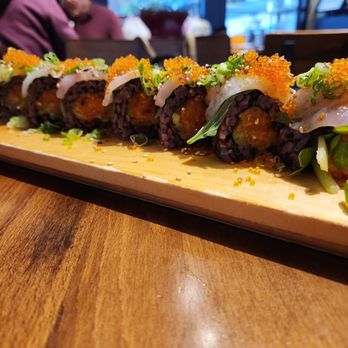 Sakana Sushi and Roll - Sushi Bars Near Me - Kensington, California