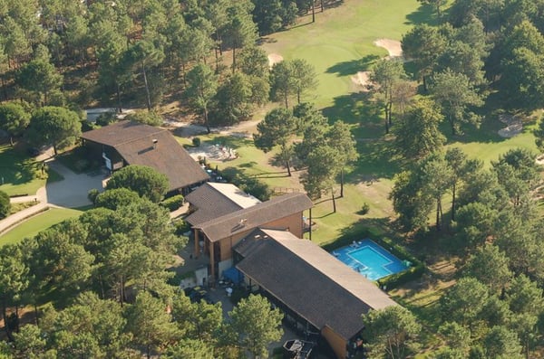 La Baignoire Hôtel du Golf Lacanau by null