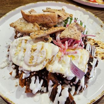 Madres Brunch - Mole Chilaquiles - Breakfast & Brunch Near Me - Corona, California