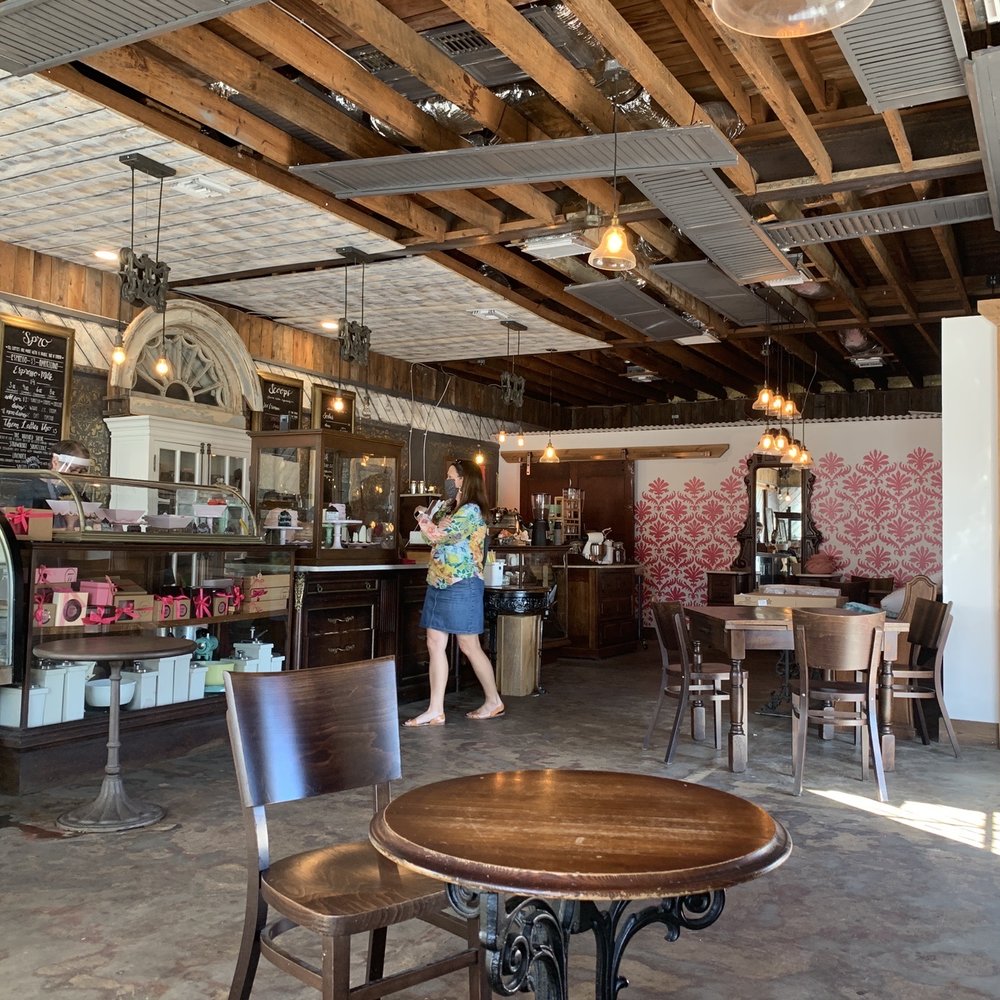Chocolate Pi - Inside - Desserts Near Me - Tampa, Florida Chocolate Pi - Inside - Desserts Near Me - Tampa, Florida