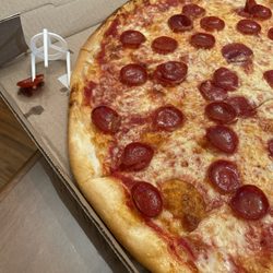 John's of Arthur Ave Restaurant & Pizzeria - Large pepperoni