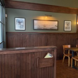 Riviera Bar - More atmosphere