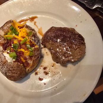 LongHorn Steakhouse - American Near Me - Phoenix, Arizona