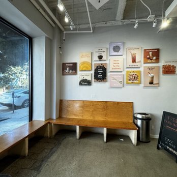 Odd One Out - interior - Coffee & Tea Near Me - Los Angeles, California Odd One Out - interior - Coffee & Tea Near Me - Los Angeles, California