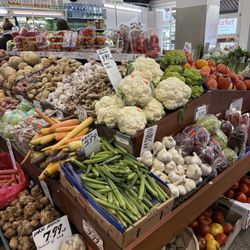 Kensington Fruit Market - Veggies!