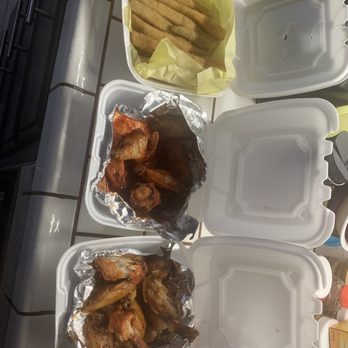 nd's Burgers - Mango, buffalo, and Zucchini. - Breakfast & Brunch Near Me - Lancaster, California nd's Burgers - Mango, buffalo, and Zucchini. - Breakfast & Brunch Near Me - Lancaster, California