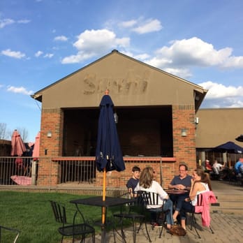 Firehouse Grill - Bars Near Me - Blue Ash, Ohio
