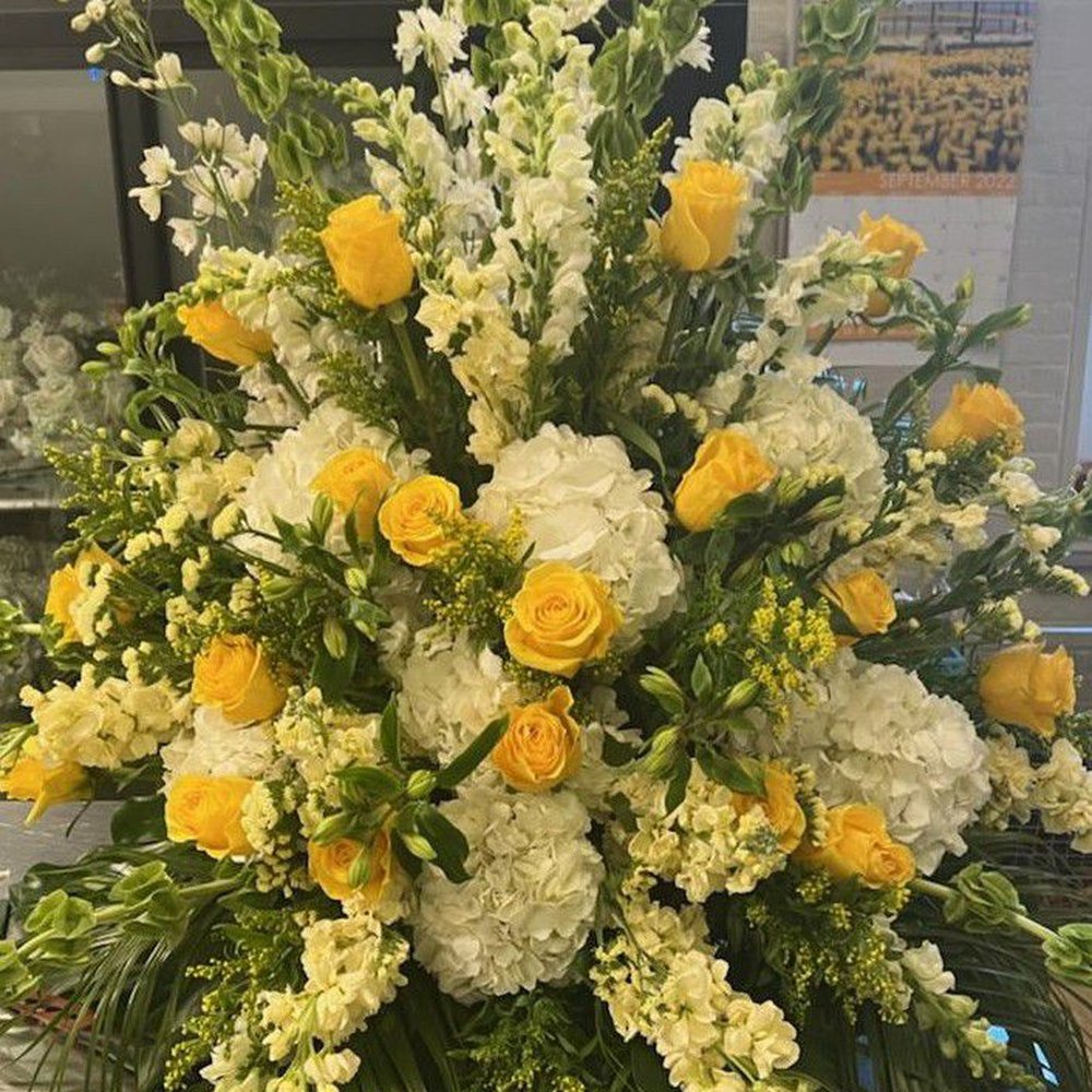 Busy Bee Florist - The photo doesn't convey how beautiful these flowers were - Florists Near Me - East Greenwich, Rhode Island Busy Bee Florist - The photo doesn't convey how beautiful these flowers were - Florists Near Me - East Greenwich, Rhode Island