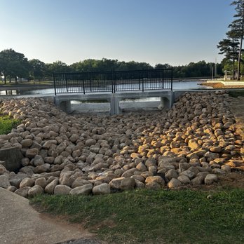 Ballard Park - Parks Near Me - Tupelo, Mississippi