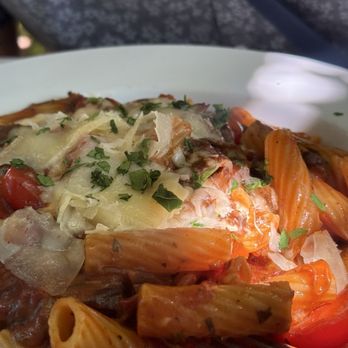 Cafe Wisteria - Cafes Near Me - Menlo Park, California