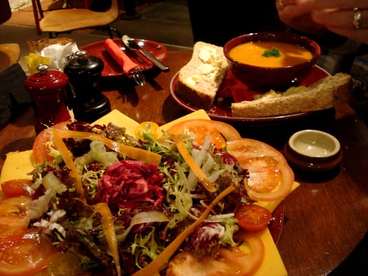 Aberfeldy Watermill Bookshop & Cafe by null