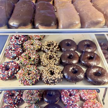 Donut Star - Fresh variety of cake donuts & bars - Donuts Near Me - Chino Hills, California Donut Star - Fresh variety of cake donuts & bars - Donuts Near Me - Chino Hills, California