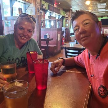 Brunswick Wee Pub - My wife n Sister! - Irish Near Me - Brunswick, Georgia
