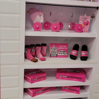 Pinkbox Doughnuts - Donuts Near Me - Laughlin, Nevada Pinkbox Doughnuts - Donuts Near Me - Laughlin, Nevada