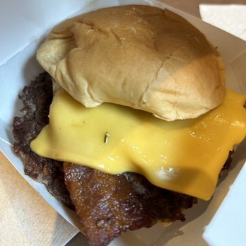 Wegmans - Maple Onion Burger - Beer, Wine & Spirits Near Me - Washington, DC, District of Columbia