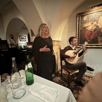 O Faia - Lennita - Fado Artist "Totally Amazing Voice" - Seafood Near Me - Lisbon, 11