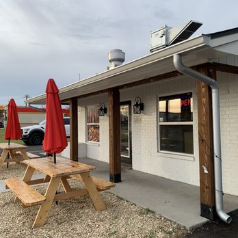 Taqueria El Taco - the outside of the restaurant - Mexican Near Me - Belton, Texas Taqueria El Taco - the outside of the restaurant - Mexican Near Me - Belton, Texas