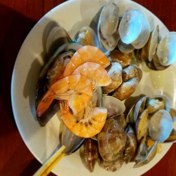 Crazy Buffet - The clams is a much better than those of restaurants. - Buffets Near Me - West Palm Beach, Florida