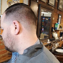 Beacon Barbershop - Clean shadow taper fade