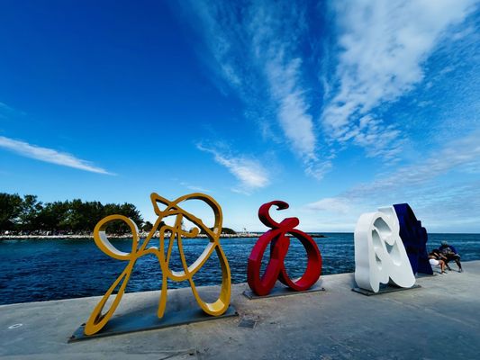 Bal Harbour Beach by null