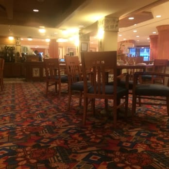 Hooper Bay Cafe - An empty restarant could be a good thing.... Or? - American Near Me - Anchorage, Alaska