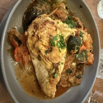 Bistrot Richelieu - Chicken with Ratatouille - French Near Me - Paris, 01 Bistrot Richelieu - Chicken with Ratatouille - French Near Me - Paris, 01