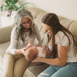 Maternally Yours - Personalized one to one breastfeeding support in your home.