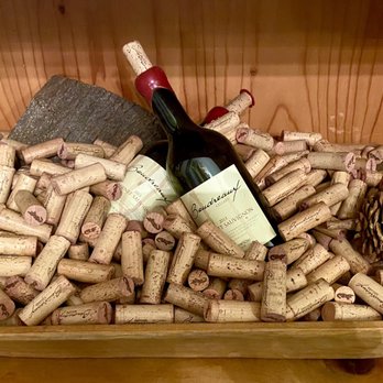 Boudreaux Cellars - corks and a bottle of wine - Wine Tasting Room Near Me - Leavenworth, Washington