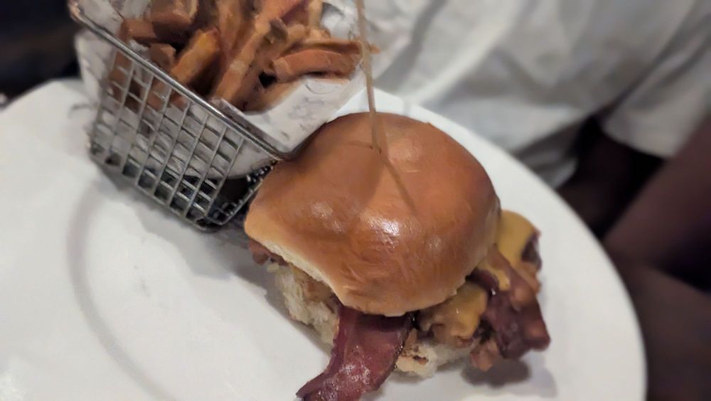 Lib's Grill