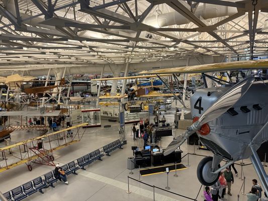 Steven F. Udvar-Hazy Center by null