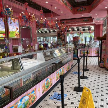 Sloan's - Doral - Ice cream bar - Ice Cream & Frozen Yogurt Near Me - Doral, Florida Sloan's - Doral - Ice cream bar - Ice Cream & Frozen Yogurt Near Me - Doral, Florida