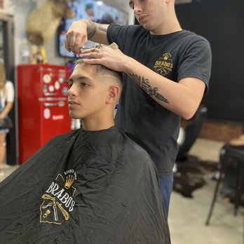 Brabo's Barber Shop - Barbers Near Me - Deerfield Beach, Florida