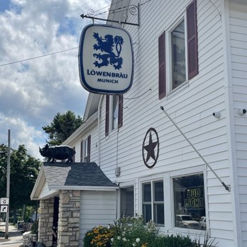 Door County Trolley - Must have lunch at Casey's. - Wine Tours Near Me - Egg Harbor, Wisconsin Door County Trolley - Must have lunch at Casey's. - Wine Tours Near Me - Egg Harbor, Wisconsin