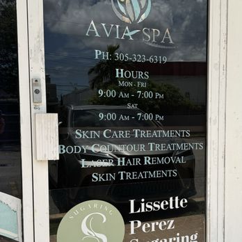 Lissette Perez Sugaring - Estheticians Near Me - Miami, Florida Lissette Perez Sugaring - Estheticians Near Me - Miami, Florida