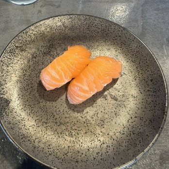 Full Moon Izakaya - 2 pc Nigiri Salmon - Sushi Bars Near Me - Phoenix, Arizona
