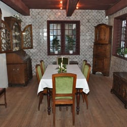 Museum der Landschaft Eiderstedt - Das Trauungszimmer des Standesamtes im Museum. Dieses Zimmer wird auch heute gerne für Hochzeiten gemietet! Eiderstedt