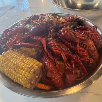Crawfish Cafe - 2 lbs of Crawfish - Seafood Near Me - Houston, Texas