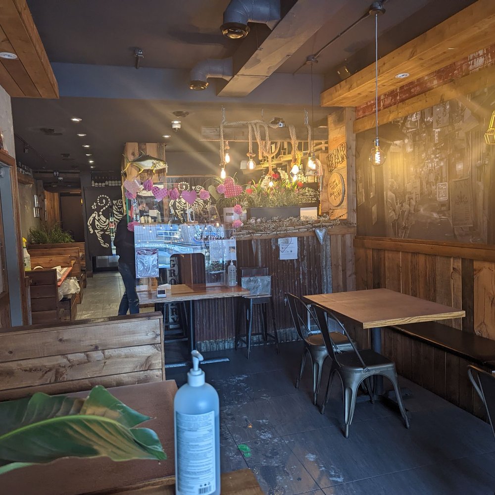 Gyoko Sushi & Bar - Dine in - Sushi Bars Near Me - Toronto, Ontario