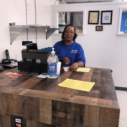 Breezy Seafood Market - The owners, Cleveland & Greta Thompson....very sweet people... This is a take out only business...