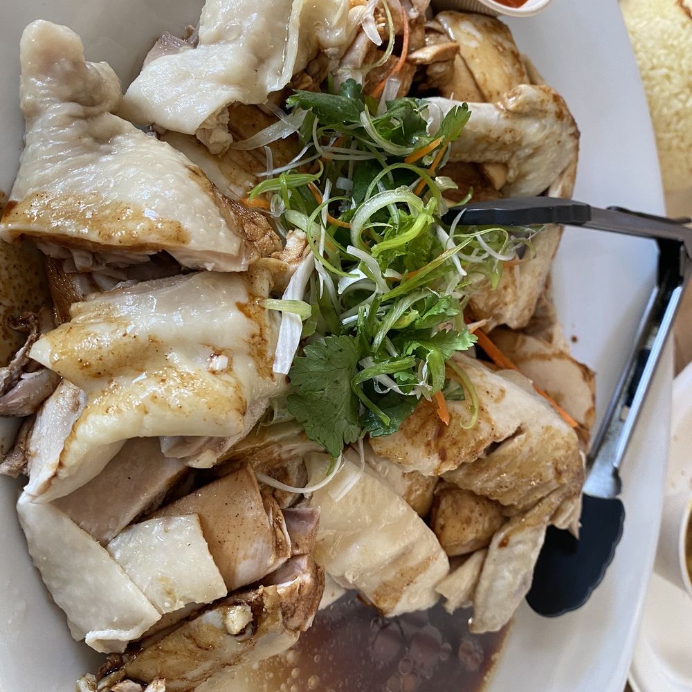 Sago - Hainese chicken- full - Malaysian Near Me - Cincinnati, Ohio Sago - Hainese chicken- full - Malaysian Near Me - Cincinnati, Ohio