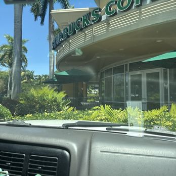 Starbucks - Outside - Coffee & Tea Near Me - Miami, Florida Starbucks - Outside - Coffee & Tea Near Me - Miami, Florida