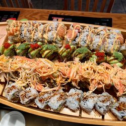 Sushi Na-Ra - Spicy Tuna Roll, Spicy Salmon Roll, Honey Roll, Spicy Girl Roll, Paradise Roll, Hamachi Teri Roll