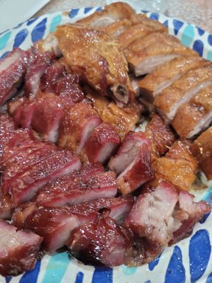 M Kee by null