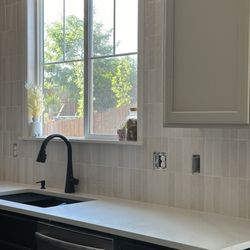 Loya Granite & Design - Countertop